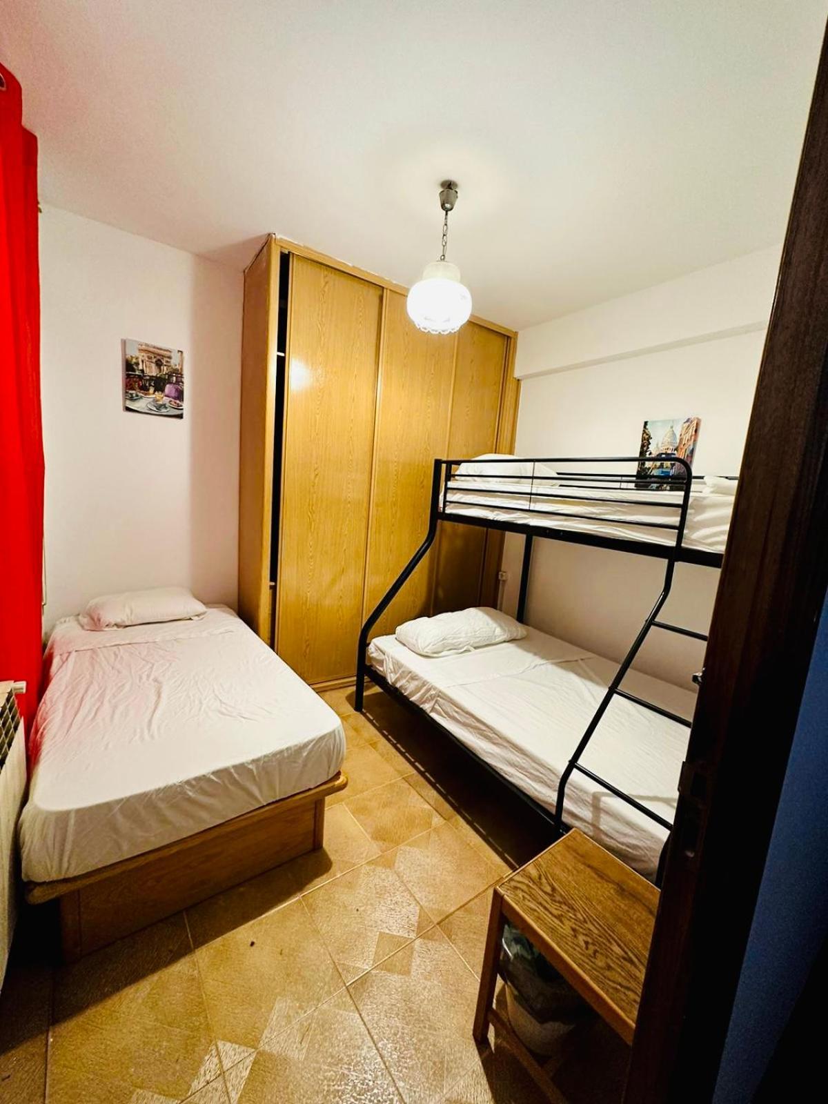 Rooms In Madrid Downtown מראה חיצוני תמונה