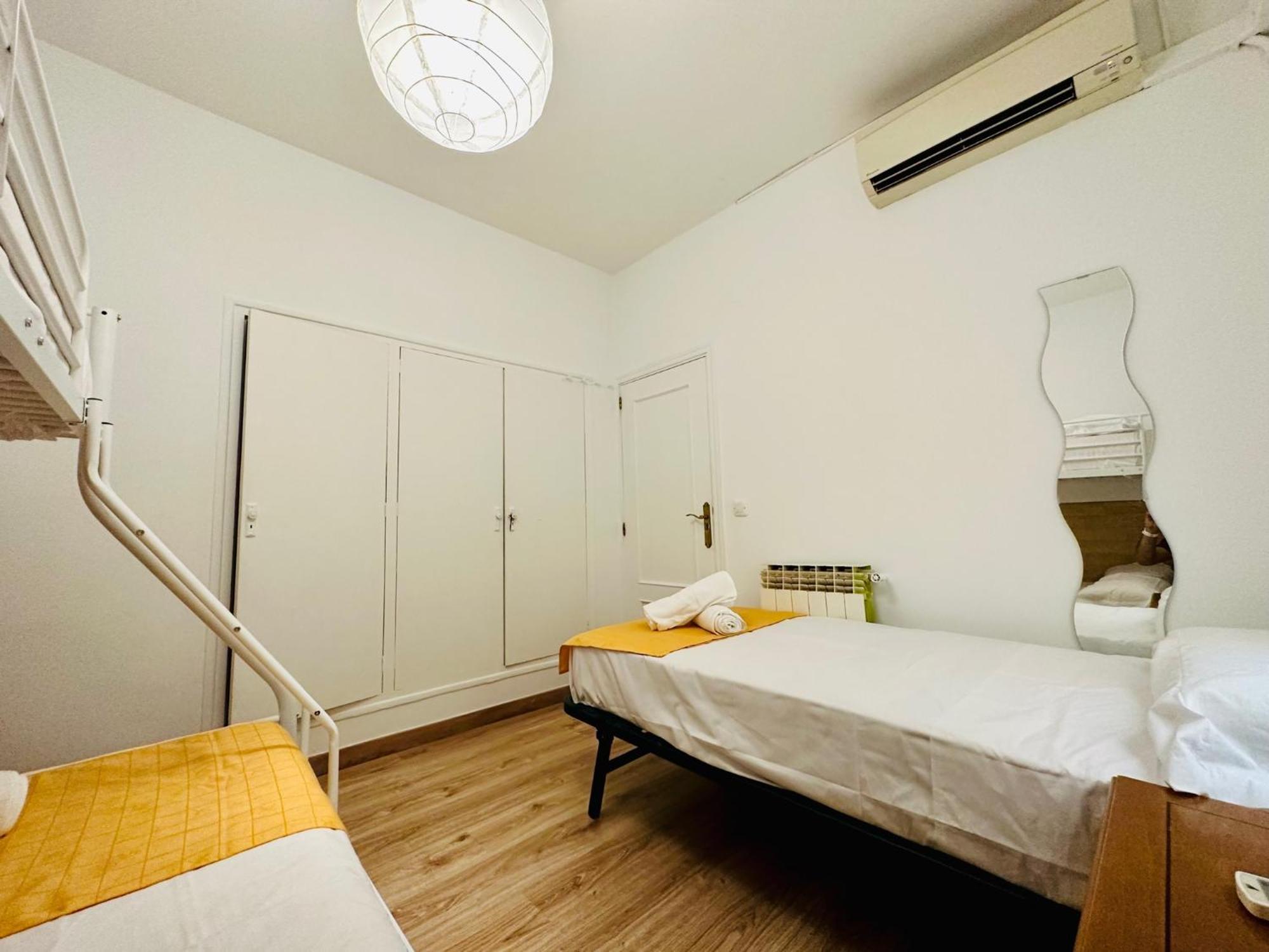 Rooms In Madrid Downtown מראה חיצוני תמונה