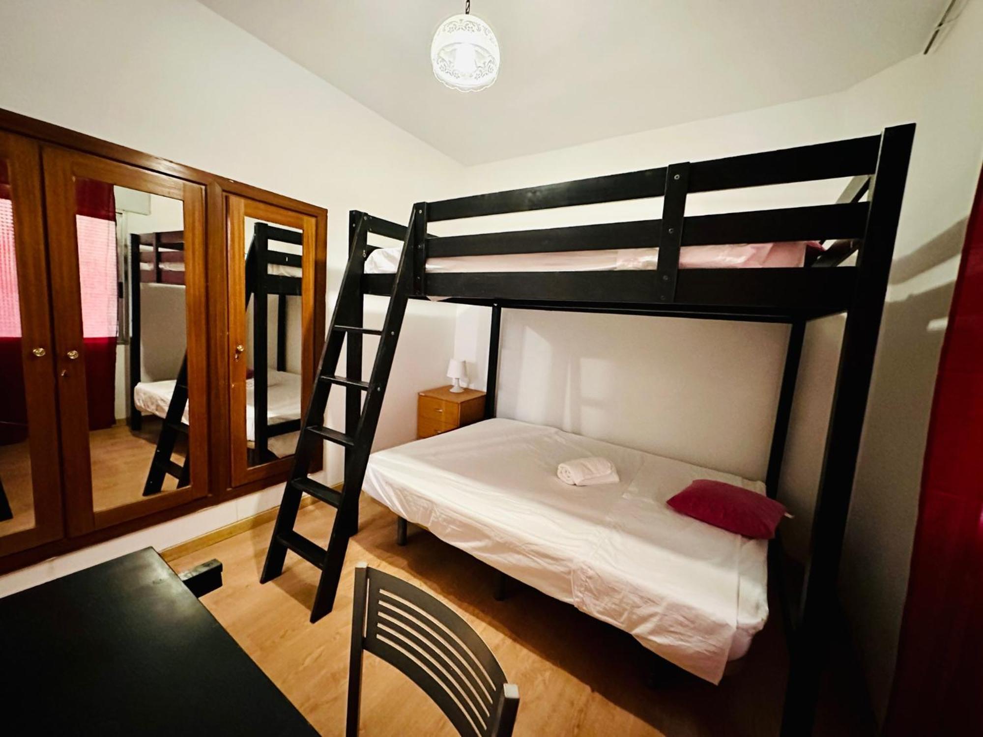 Rooms In Madrid Downtown מראה חיצוני תמונה