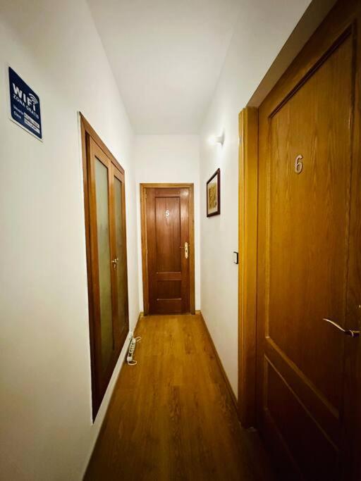 Rooms In Madrid Downtown מראה חיצוני תמונה